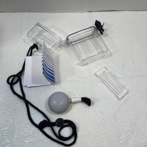 Digital Camera Cell Phone Care Cleaning Kit Waterproof Case 4 Pieces - Picture 6 of 8